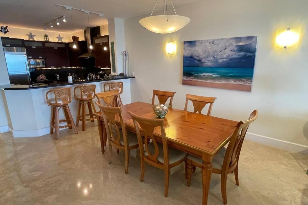 LICENSED Mgr - LUXURY PENTHOUSE SUITE - OFFERS RESORTS BEST PANORAMIC OCEAN VIEWS! Key Largo Exterior foto