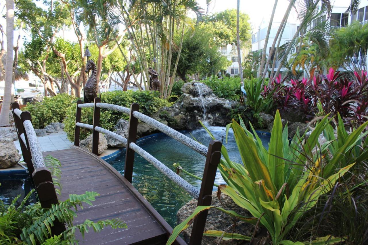 LICENSED Mgr - LUXURY PENTHOUSE SUITE - OFFERS RESORTS BEST PANORAMIC OCEAN VIEWS! Key Largo Exterior foto